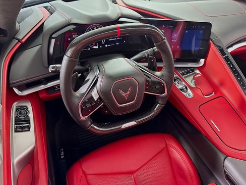 Used 2024 Chevrolet Corvette Z06 image 25