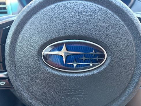 Used 2018 Subaru Outback 2.5i Limited AWD/4WD image 19