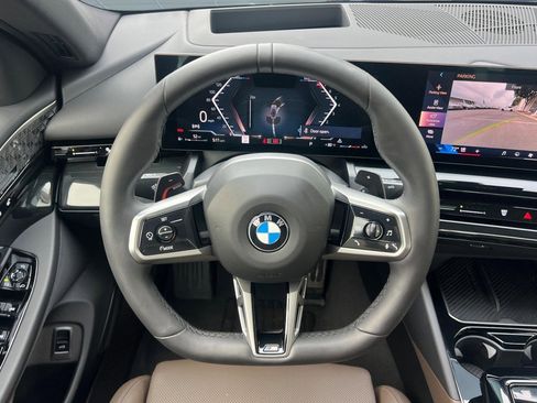 Used 2026 BMW 530i w/ M Sport Package RWD image 25