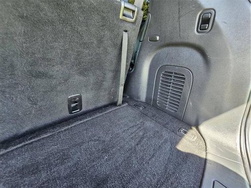 Used 2018 Nissan Pathfinder SV AWD/4WD image 40