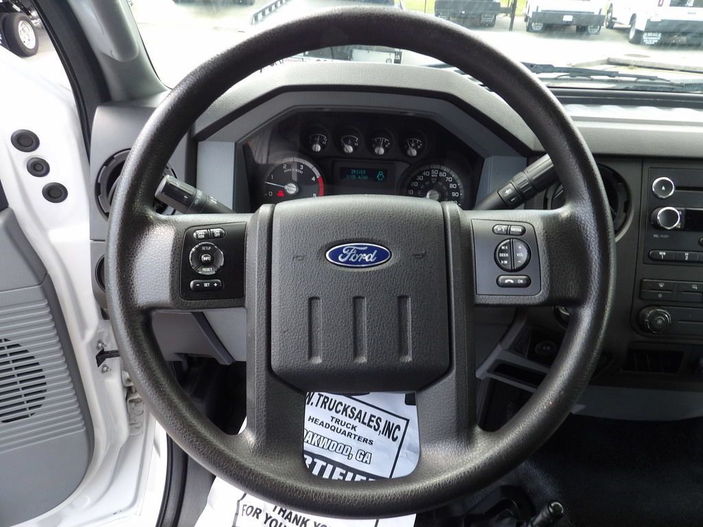 Used 2017 Ford F650 2WD Regular Cab Super Duty image 18