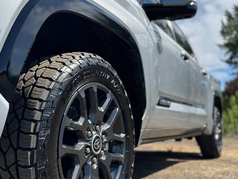 Used 2023 Toyota Tundra Platinum AWD/4WD image 68