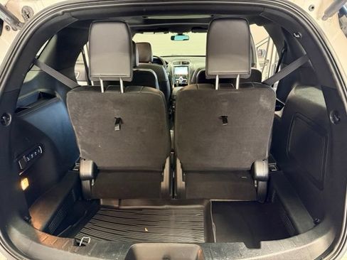 Used 2019 Ford Explorer Sport w/ Equipment Group 401A AWD/4WD image 30