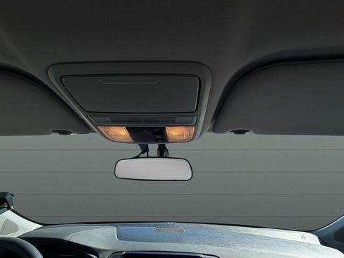 Used 2018 Honda Odyssey LX image 30