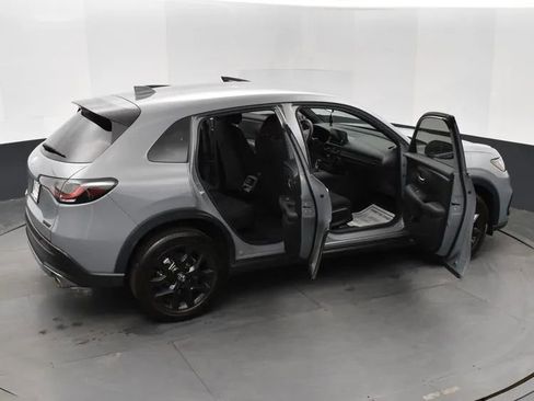 Used 2024 Honda HR-V Sport image 6