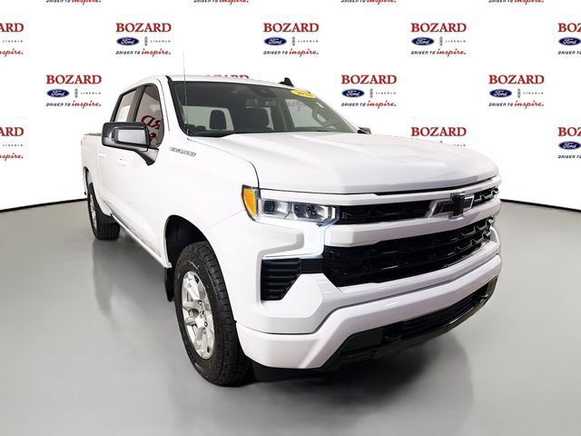 Used 2024 Chevrolet Silverado 1500 RST AWD/4WD image 1