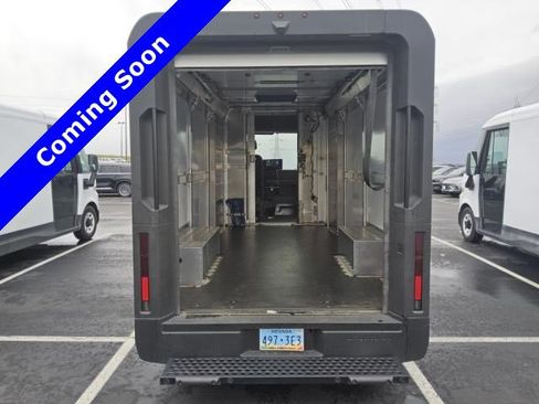Used 2024 Chevrolet Brightdrop 600 w/ Commercial Equipment Package AWD/4WD image 2