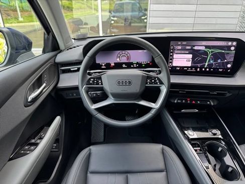 New 2026 Audi Q3 quattro 2.0T AWD/4WD image 11