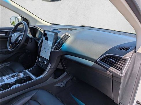 Used 2024 Ford Edge SEL AWD/4WD image 25