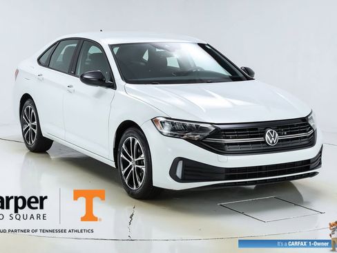 Used 2024 Volkswagen Jetta Sport image 51