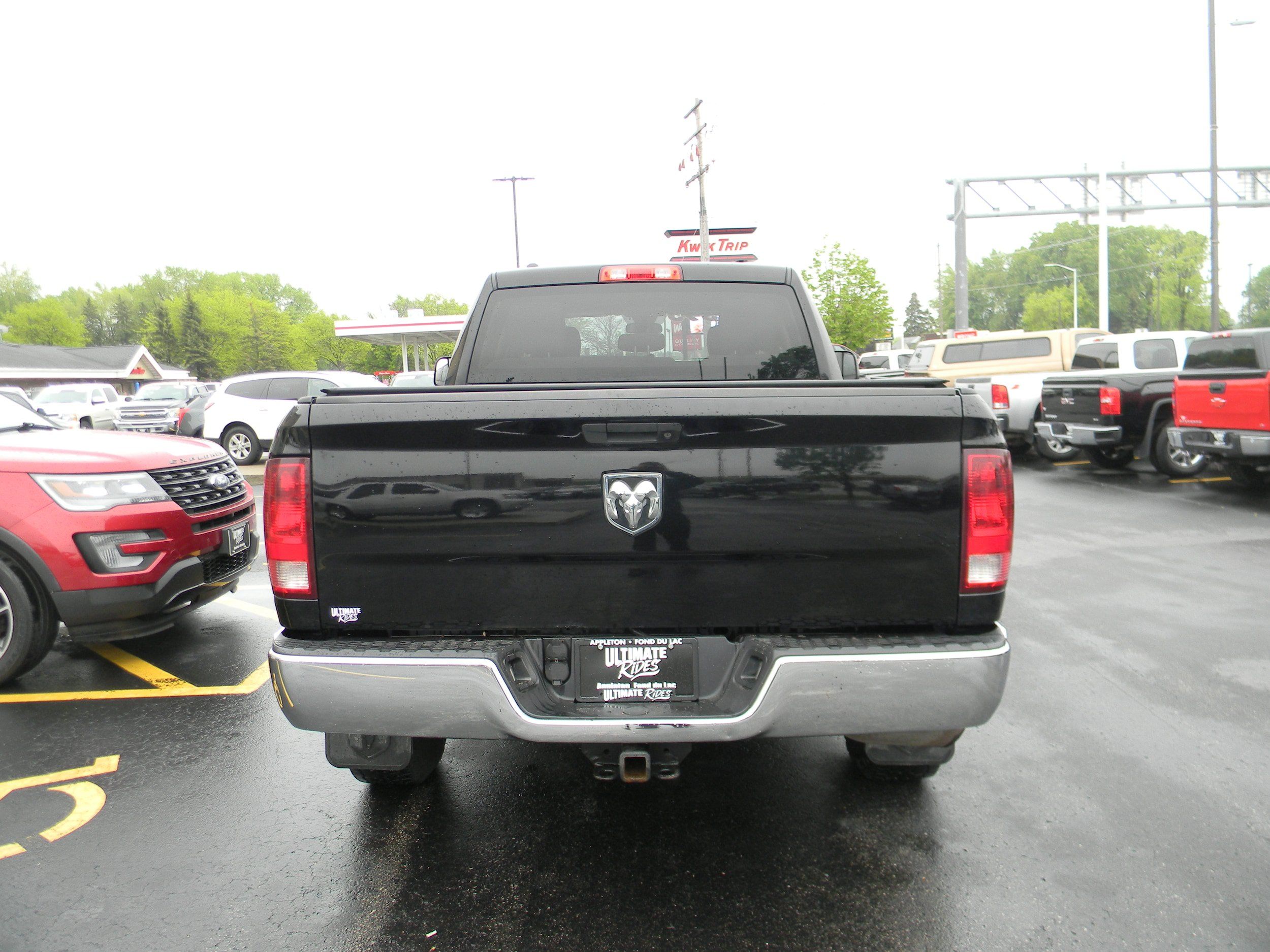Used 2013 RAM 1500 ST w/ SXT Appearance Group AWD/4WD image 11