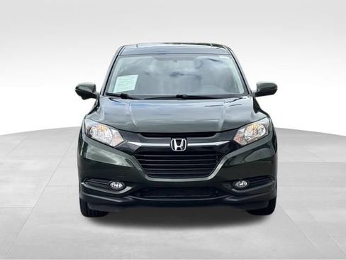 Used 2017 Honda HR-V EX image 11