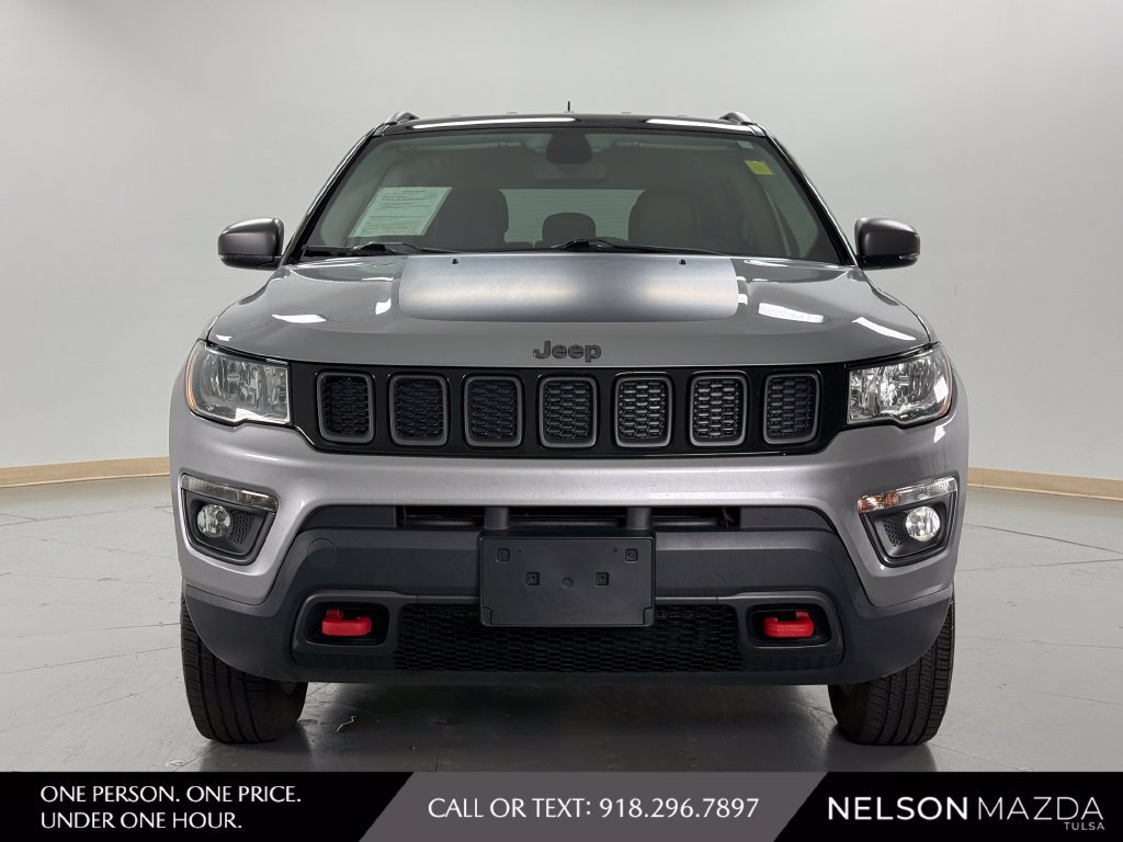 Used 2020 Jeep Compass Trailhawk AWD/4WD image 2