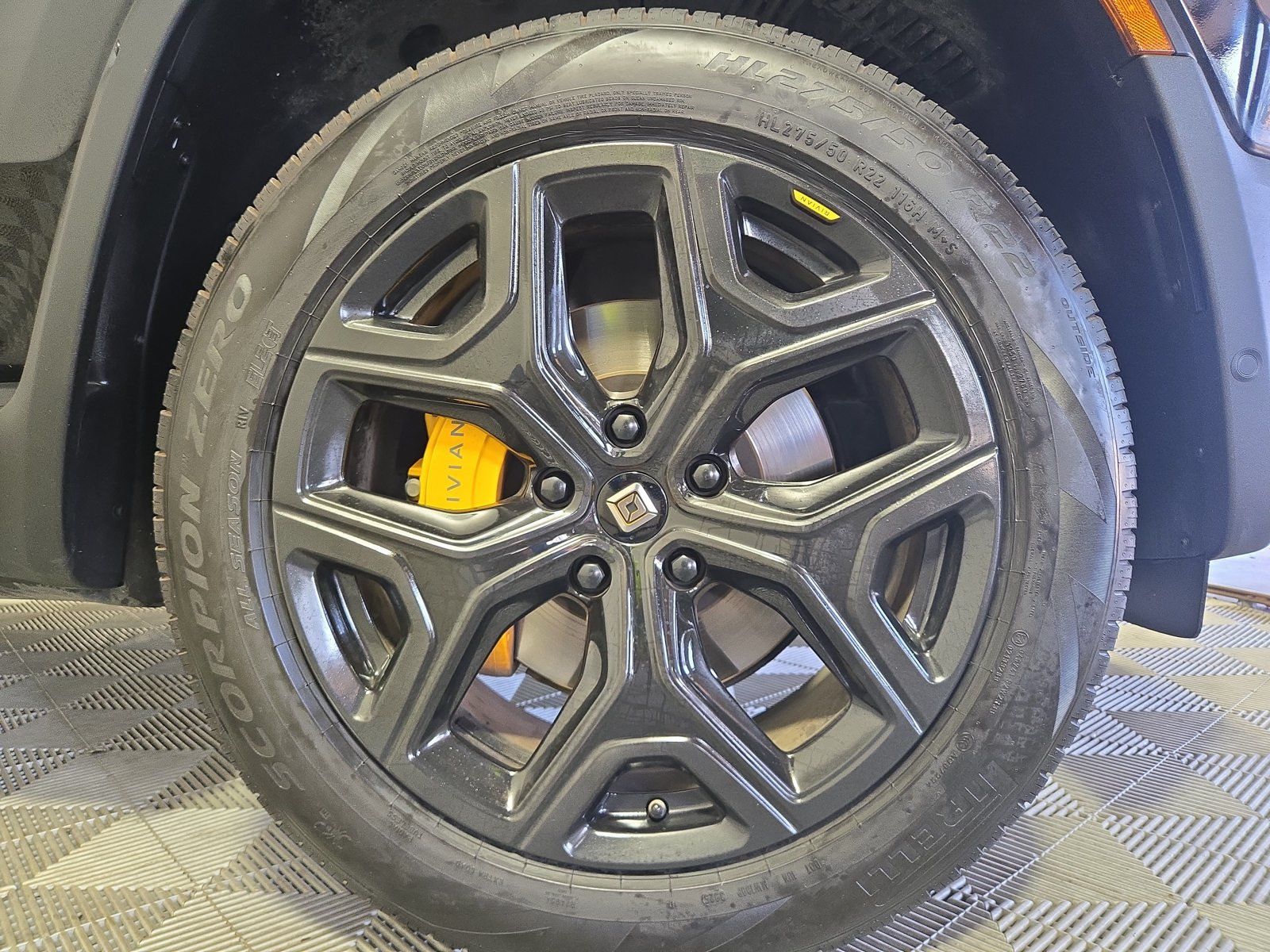 Used 2023 Rivian R1S Adventure Quad AWD/4WD image 11