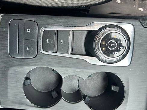 Certified 2022 Ford Escape SE image 24