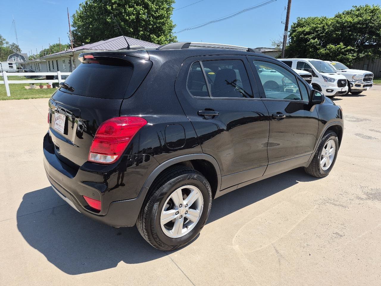 Used 2022 Chevrolet Trax LT w/ Driver Confidence Package AWD/4WD image 5