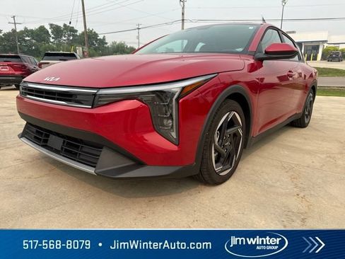 Used 2025 Kia K4 EX FWD image 1