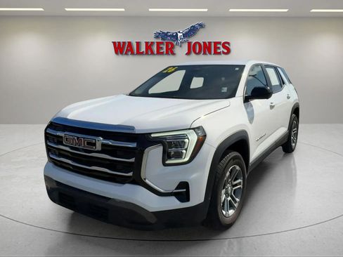 Used 2026 GMC Terrain Elevation w/ Technology Package II image 6