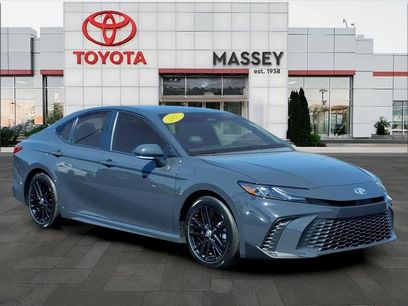 Used 2025 Toyota Camry SE w/ Convenience Package
