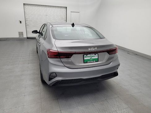 Used 2023 Kia Forte LXS w/ LXS Technology Package FWD image 6