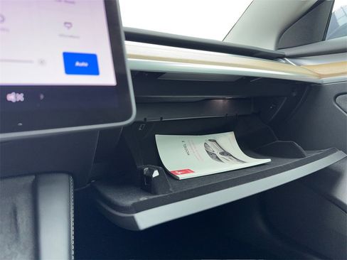 Used 2023 Tesla Model 3 Standard Range image 27