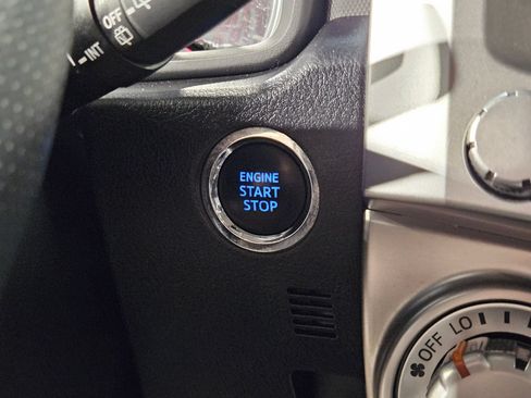 Used 2024 Toyota 4Runner TRD Sport w/ Technology Package AWD/4WD image 32