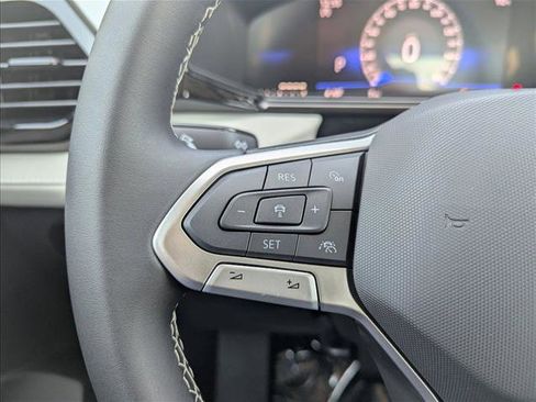 New 2025 Volkswagen Taos S image 15