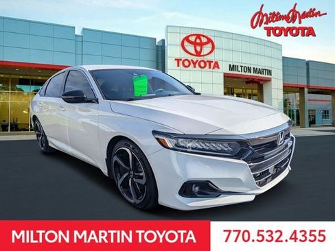 Used 2022 Honda Accord Sport image 1