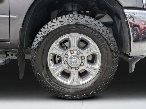 Used 2022 RAM 2500 Big Horn w/ Level A Equipment Group AWD/4WD image 10