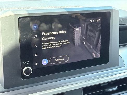 Used 2025 Toyota Tacoma TRD Sport image 18