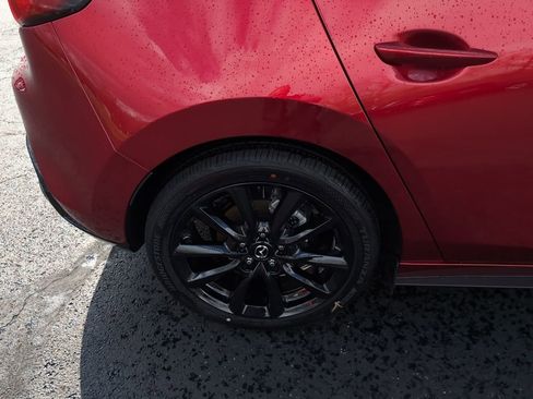 New 2026 MAZDA MAZDA3 Hatchback w/Premium Plus Pkg AWD/4WD image 5