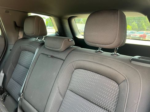 Used 2025 Chevrolet Equinox LT AWD/4WD image 5