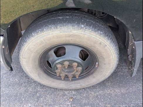 Used 2012 RAM 3500 ST w/ Chrome Appearance Group RWD image 9