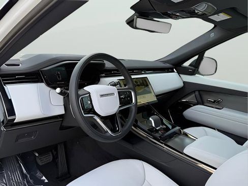 New 2026 Land Rover Range Rover Sport SE AWD/4WD image 16