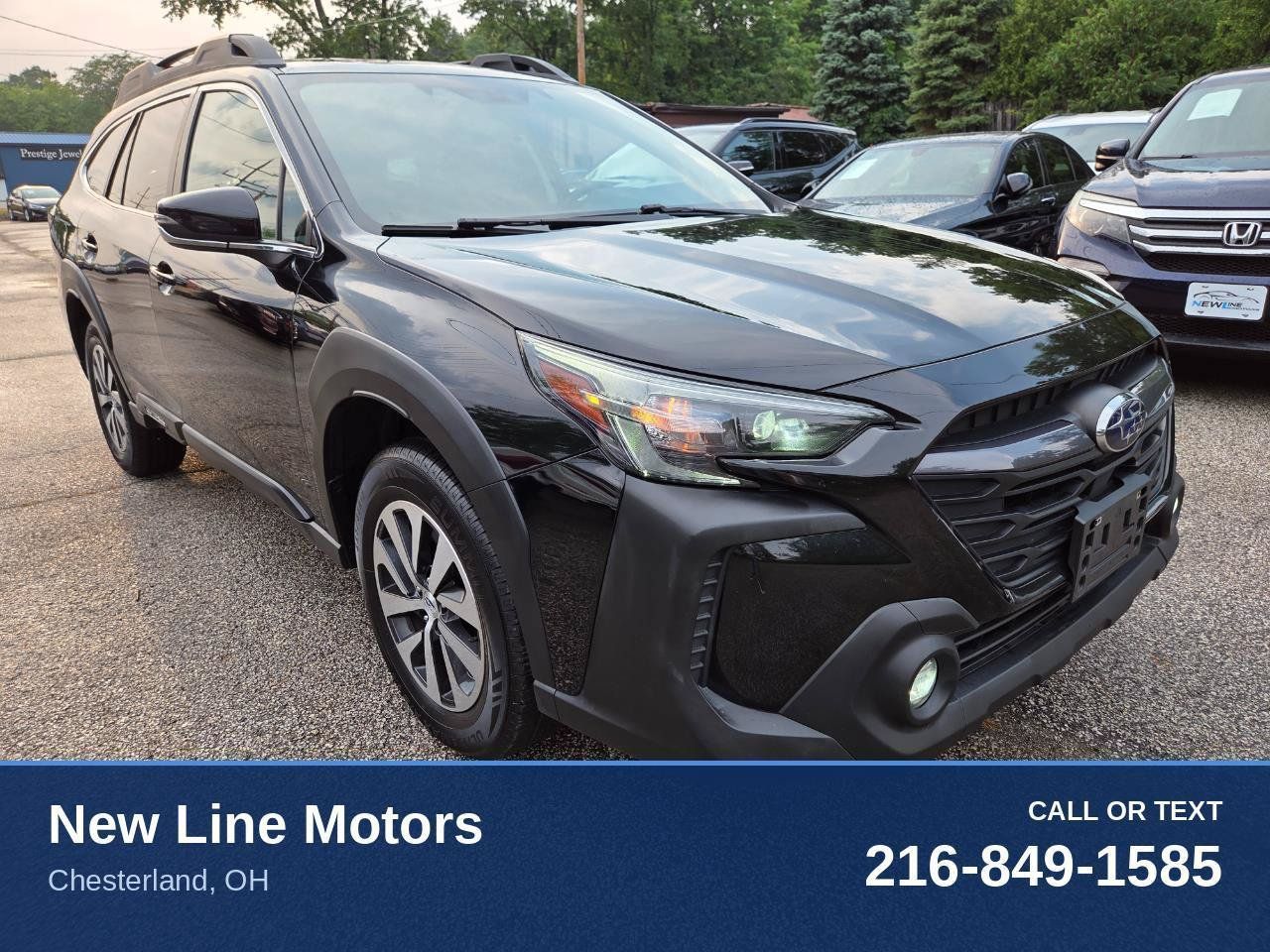 Used 2023 Subaru Outback Premium AWD/4WD image 1