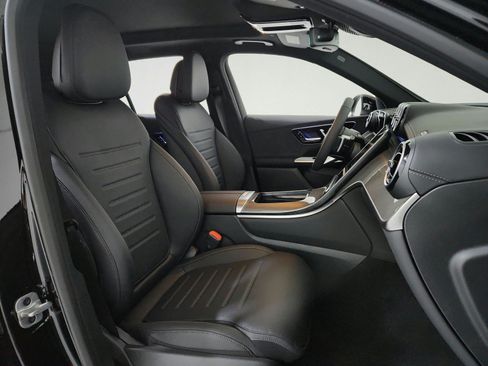 Used 2026 Mercedes-Benz GLC 300 image 20
