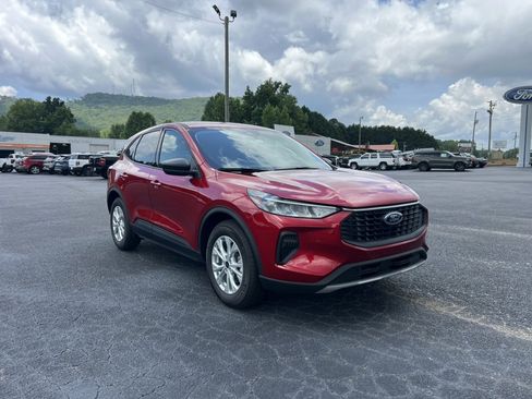 New 2025 Ford Escape Active w/ Tech Pack #1 image 3