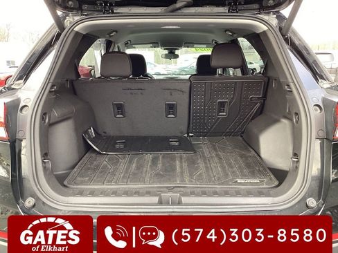 Used 2024 Chevrolet Equinox LT w/ LPO, Floor Liner Package FWD image 11