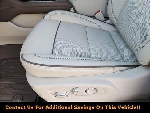 New 2026 GMC Yukon Denali w/ LPO, Floor Liner Package image 18