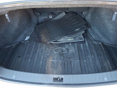 Used 2018 INFINITI Q50 Luxe w/ Essential Package (3.0T Luxe) image 29