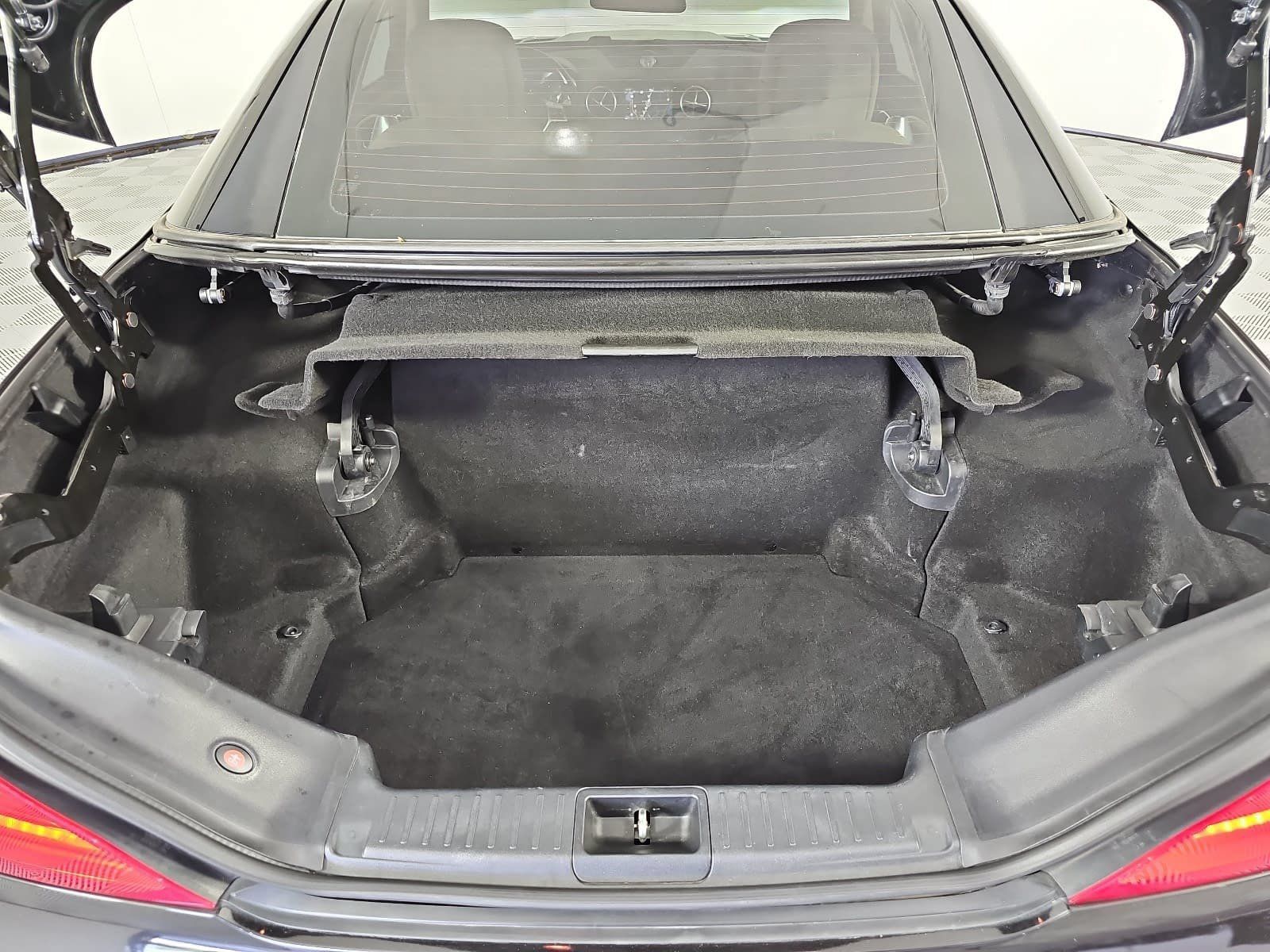 Used 2016 Mercedes-Benz SL 400 image 11