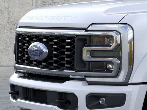 New 2026 Ford F450 Platinum w/ FX4 Off-Road Package AWD/4WD image 17