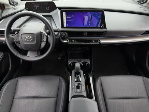 Used 2023 Toyota Prius Limited w/ Limited Premium Package FWD image 11