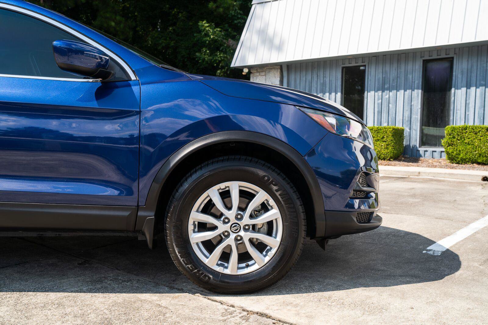 Used 2021 Nissan Rogue Sport S FWD image 12