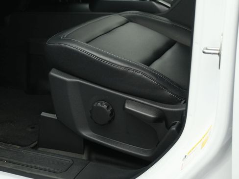 New 2026 Ford Bronco Badlands AWD/4WD image 8