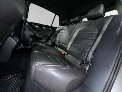 Used 2016 Volkswagen Golf R 4-Door image 24