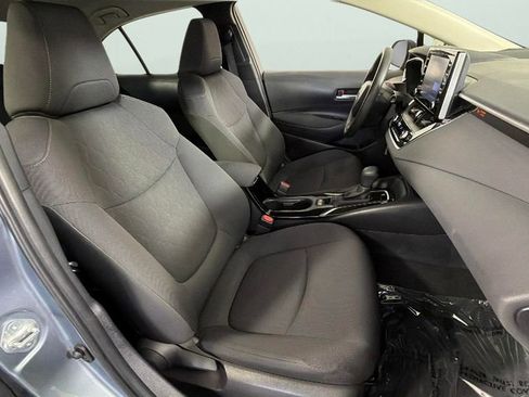 Used 2021 Toyota Corolla LE FWD image 33