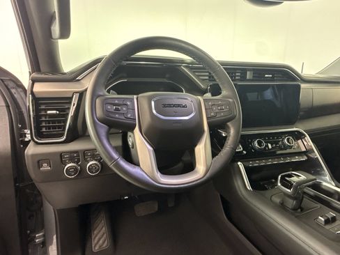 Used 2024 GMC Sierra 1500 Denali AWD/4WD image 24