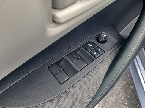 Used 2024 Toyota Corolla LE FWD image 18