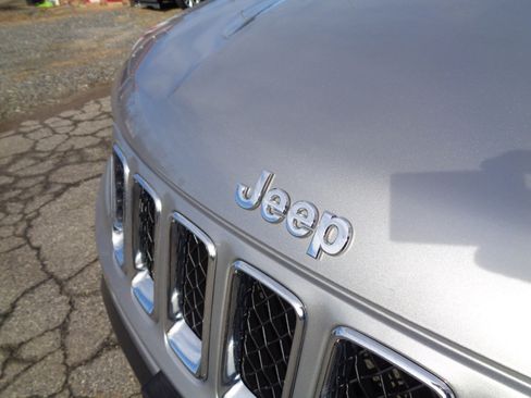 Used 2016 Jeep Compass Sport w/ Power Value Group image 7